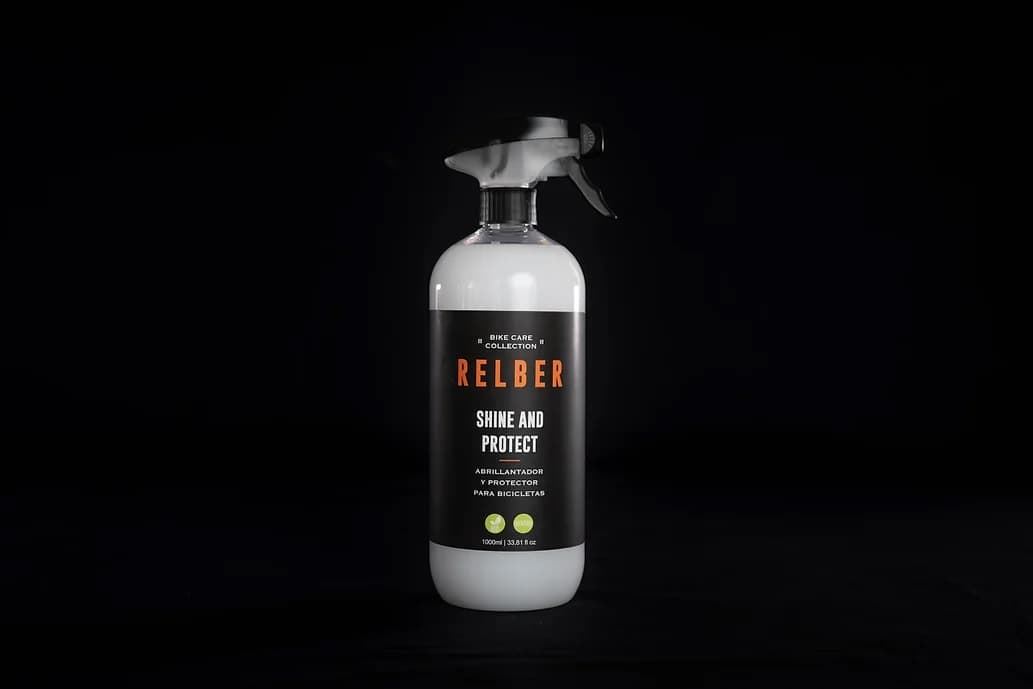 abrillantador-y-protector-relber-para-bicicletas-1l_pic370843ni0t0.jpg Abrillantador y Protector RELBER para bicicletas, 1L - Imagen 1
