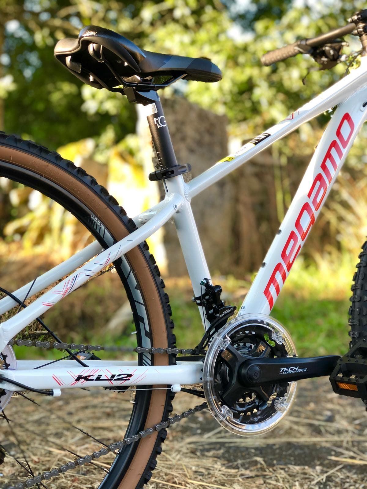 bicicleta-mtb-26megamo-ku2-blanco-rojo_pic450147ni0t0.jpg Bicicleta MTB 26¨MEGAMO KU2. BLANCO/ROJO - Imagen 1