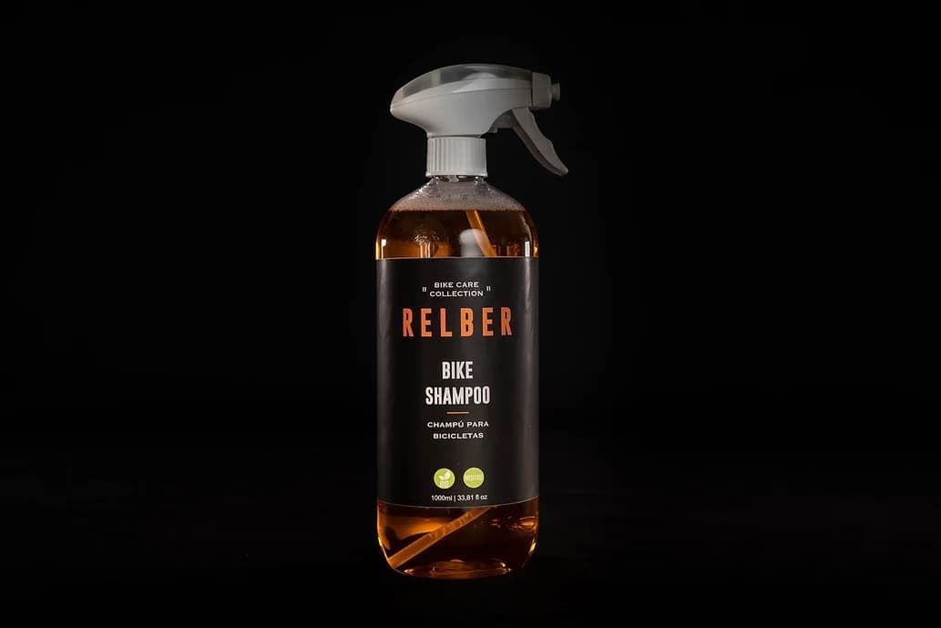 gel-limpiador-para-bicicletas-bike-shampoo-relber-1l_pic370841ni0t0.jpg Gel limpiador para bicicletas "BIKE SHAMPOO" RELBER, 1L - Imagen 1