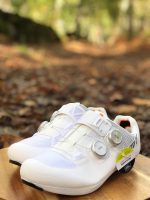 NUEVA ZAPATILLA DMT KR0 EVO BLANCO/PLATA - Imagen 2